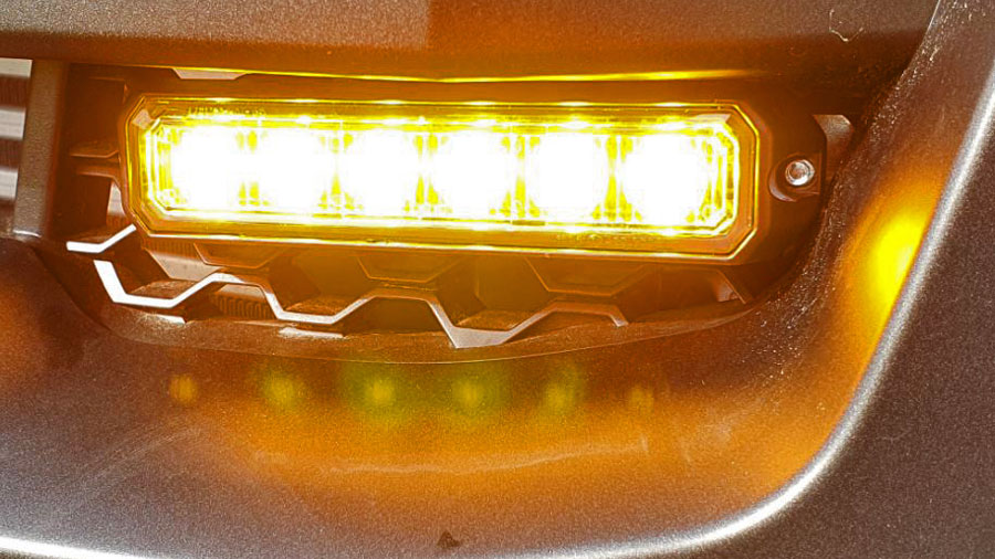 Blitzlicht orange 6 LED (1 Stück) 12W, 12V/24V > :: Taubenreuther  Gesellschaft m.b.H