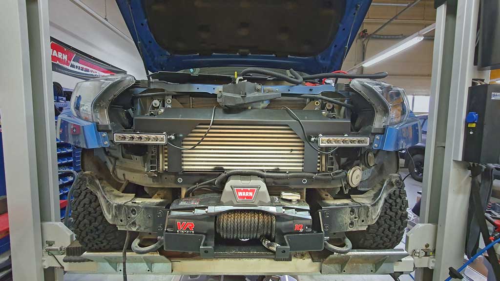 Taubenreuther Werkstatt Österreich: Seilwindenmontage am Ford Ranger
